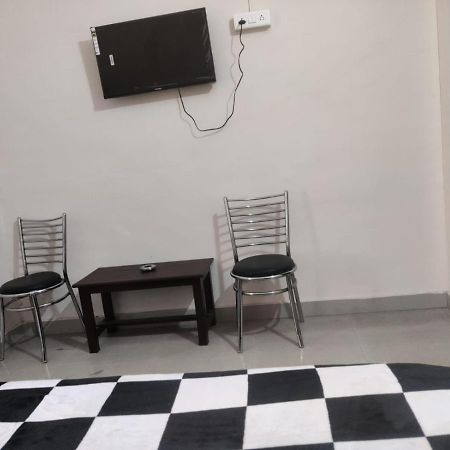 Apna Guest House Dehradun Exterior foto