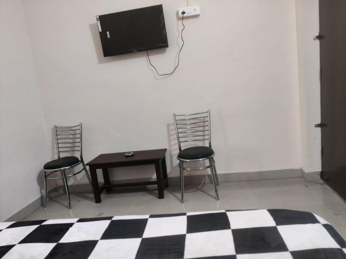 Apna Guest House Dehradun Exterior foto