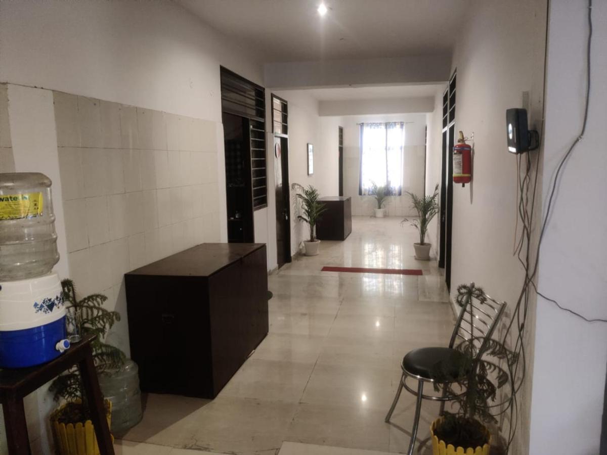 Apna Guest House Dehradun Exterior foto